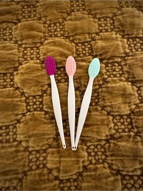 Amazon Silicone Facial Cleansing Brush Set - Purple, Pink, Mint